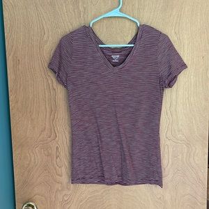 Stripped t shirt. Size medium.